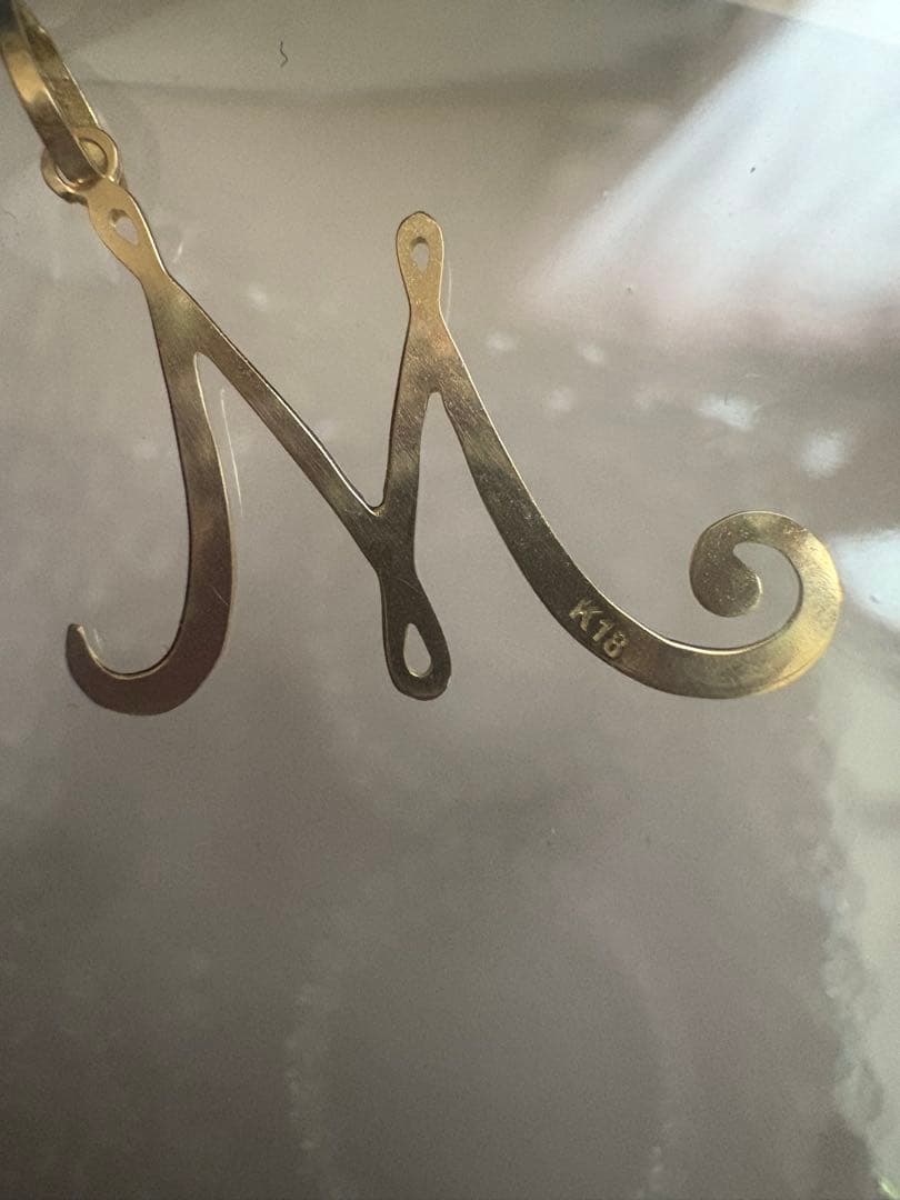 K18金イニシャルペンダントトップM⭐︎