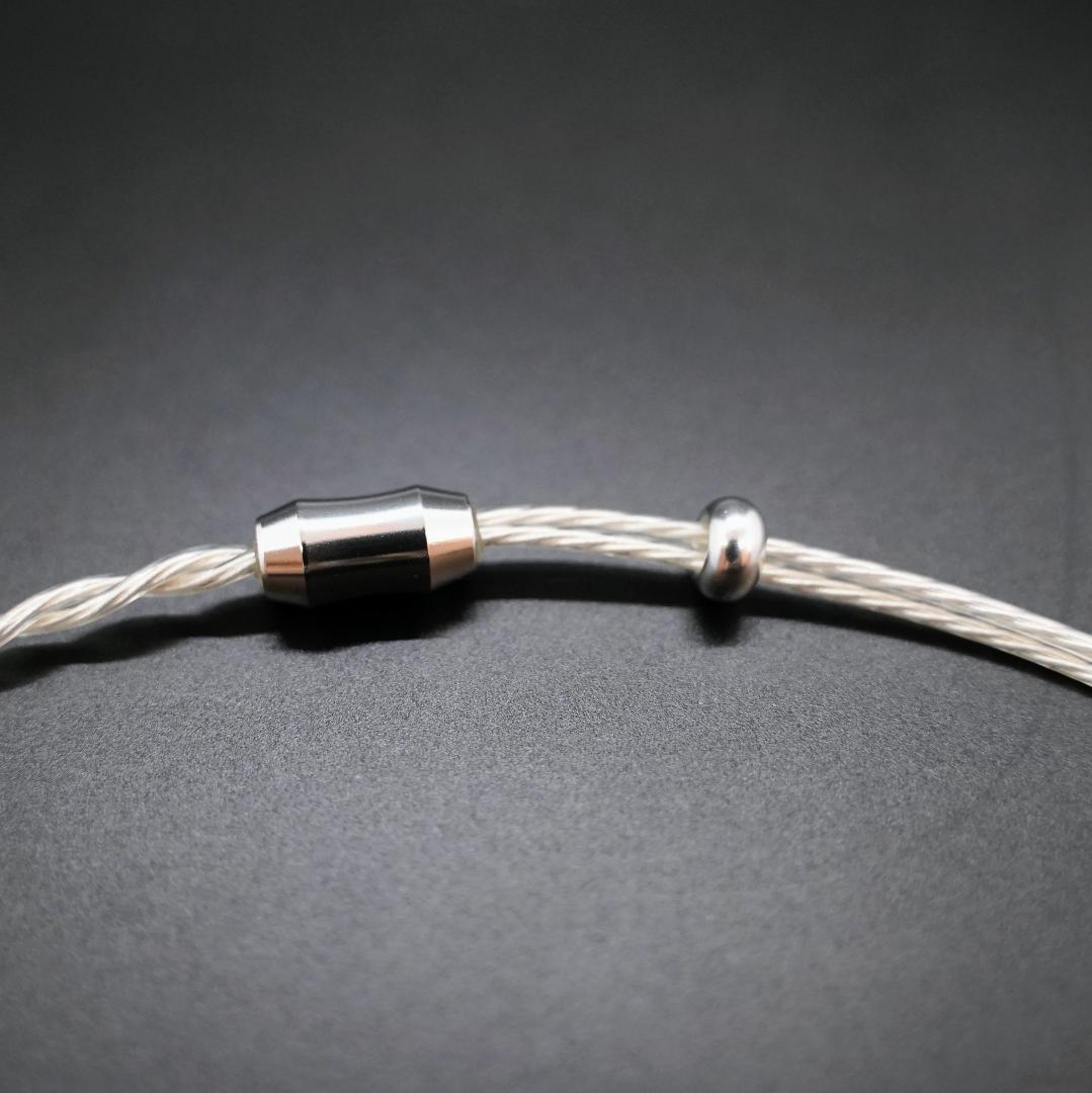 最高峰グレード 7N超冷凍製単結晶銅銀メッキケーブル IE500/4.4mmL字