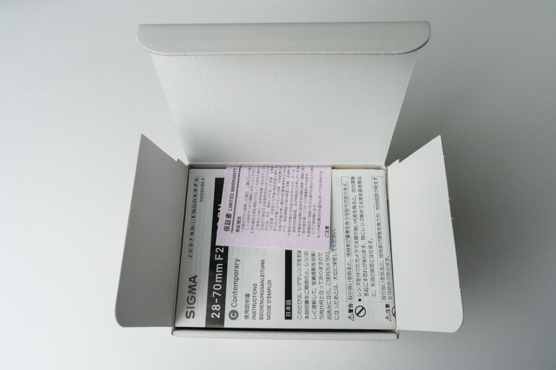 ほぼ新品 SIGMA ソニーEマウント 28–70mm F2.8 DG DN