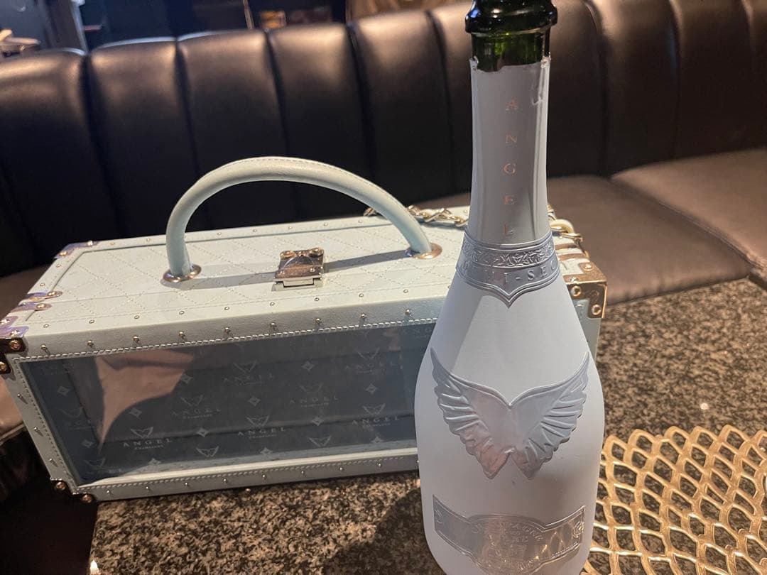 エンジェル　空瓶　空箱