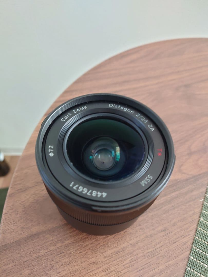 SONY　Distagon T* (Distagon T*24mm F2
