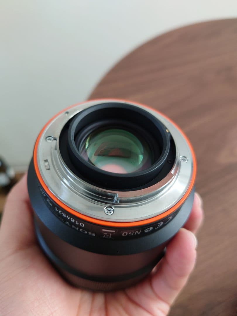 SONY　Distagon T* (Distagon T*24mm F2