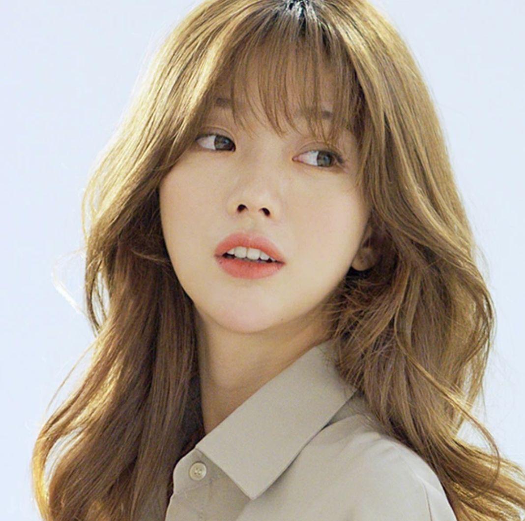 つむじウィッグ トップカバーシースルーバング 斜線カール 　ピンクエイジ