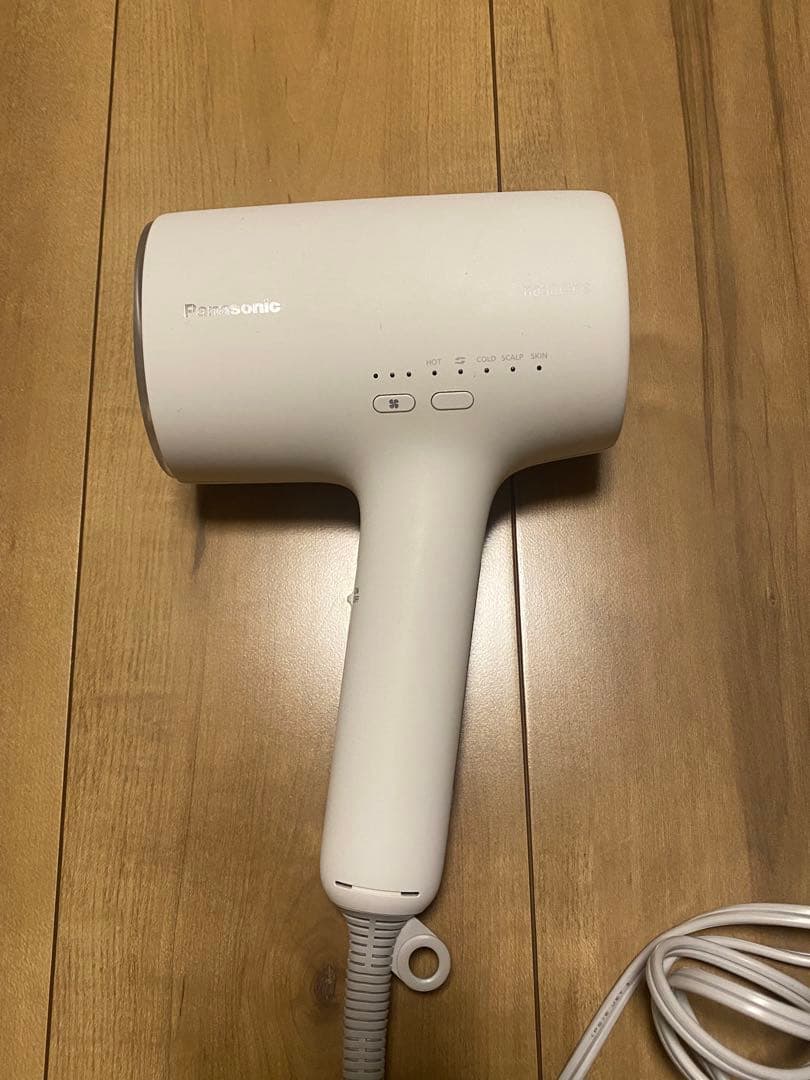 【ジャンク】パナソニック　ナノケア　ドライヤー　EN-NA0J 2023年度