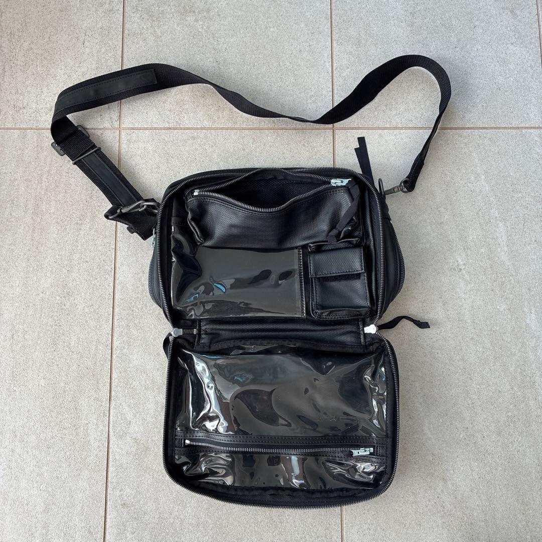 Luggage Label ブラック ショルダーバッグ