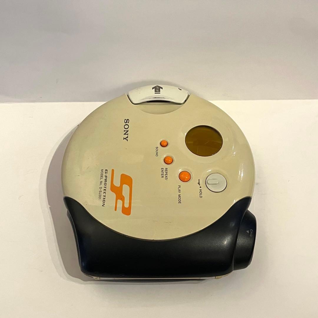 SONY SPORTS model CD WALKMAN 【ジャンク品】