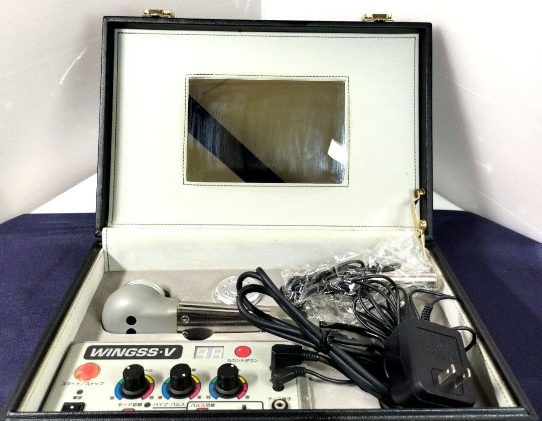 ヴェーネレ　ウイングスV 美顔器　吉丸美枝子