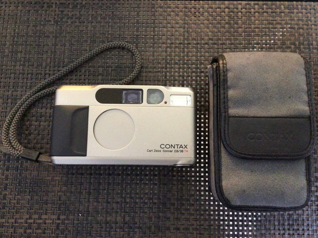 CONTAX T2 シルバー フィルムカメラ ケース付き