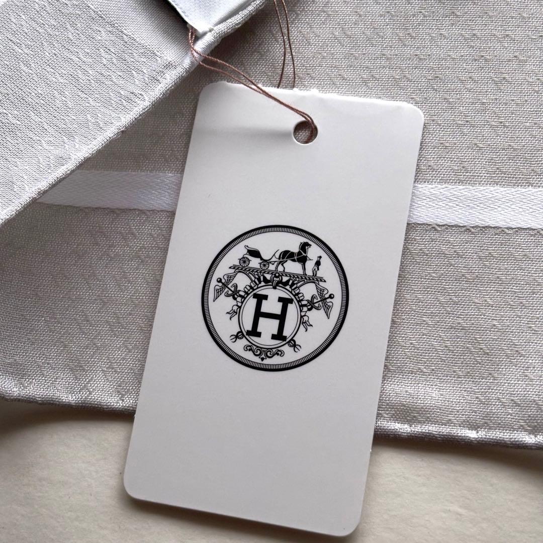 【新品未使用タグ付き】エルメス ハンカチ ジャガードH コットン 箱付き