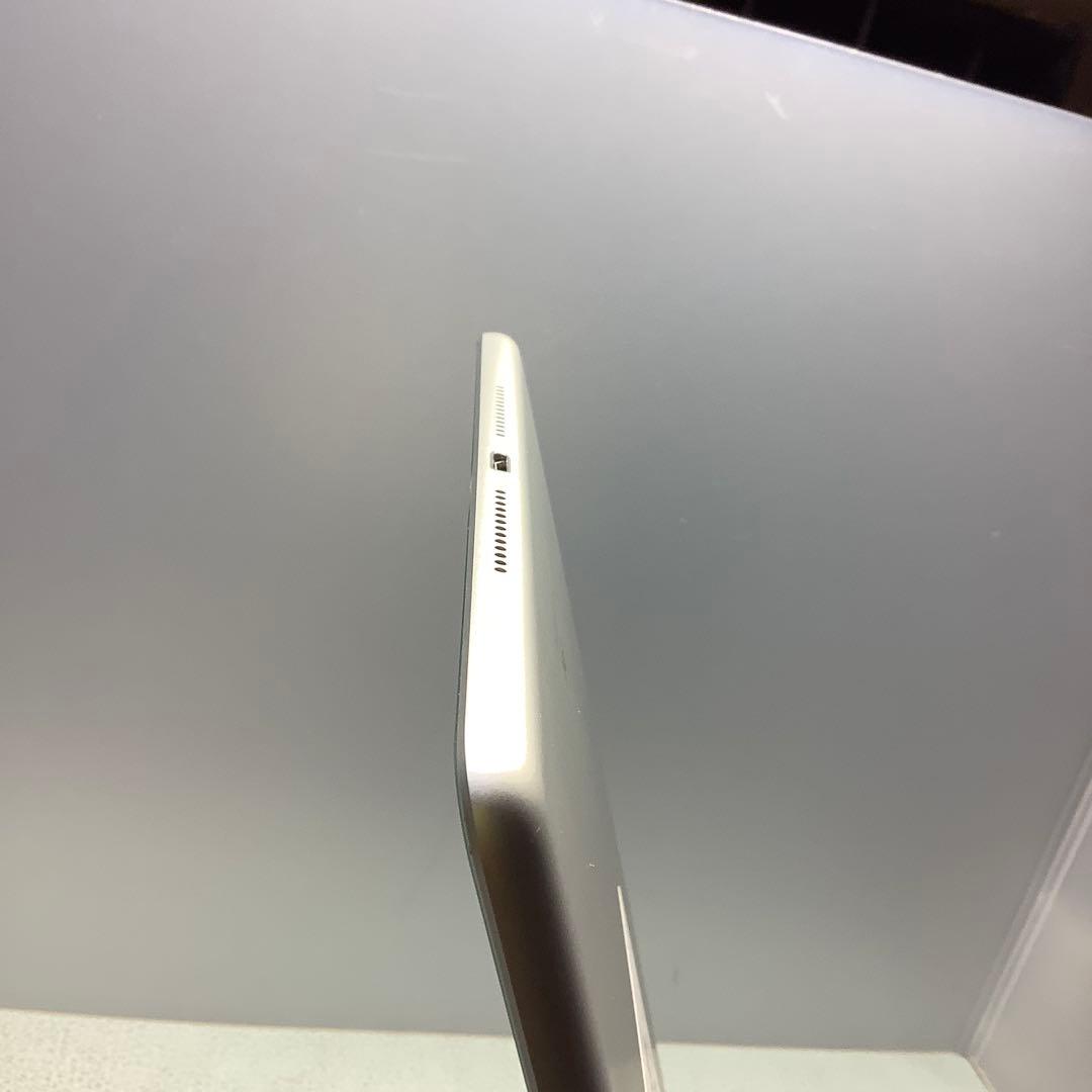 iPad第7世代32G wifi 新品PSEバッテリー100％美品