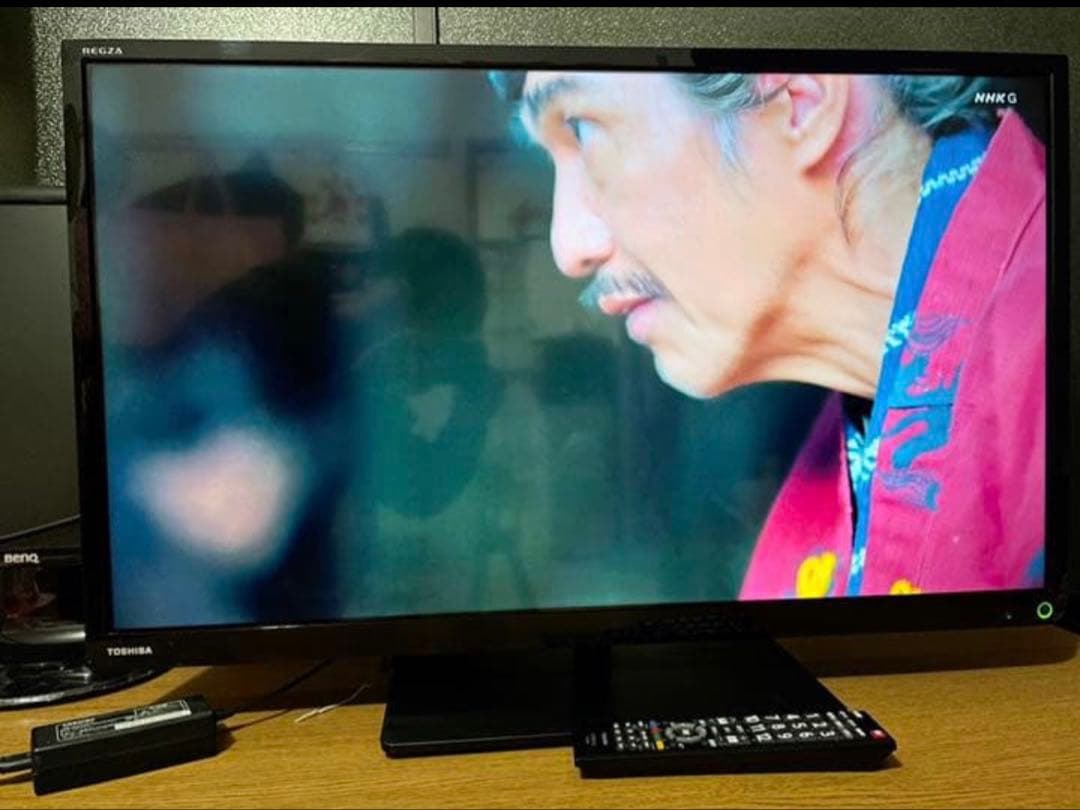 美品 東芝 REGZA 32S10 2016年製 REGZA TOSHIBA