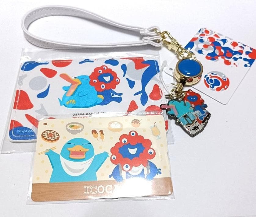 【希少】新品ミャクミャクICOCA合皮パスケース付き