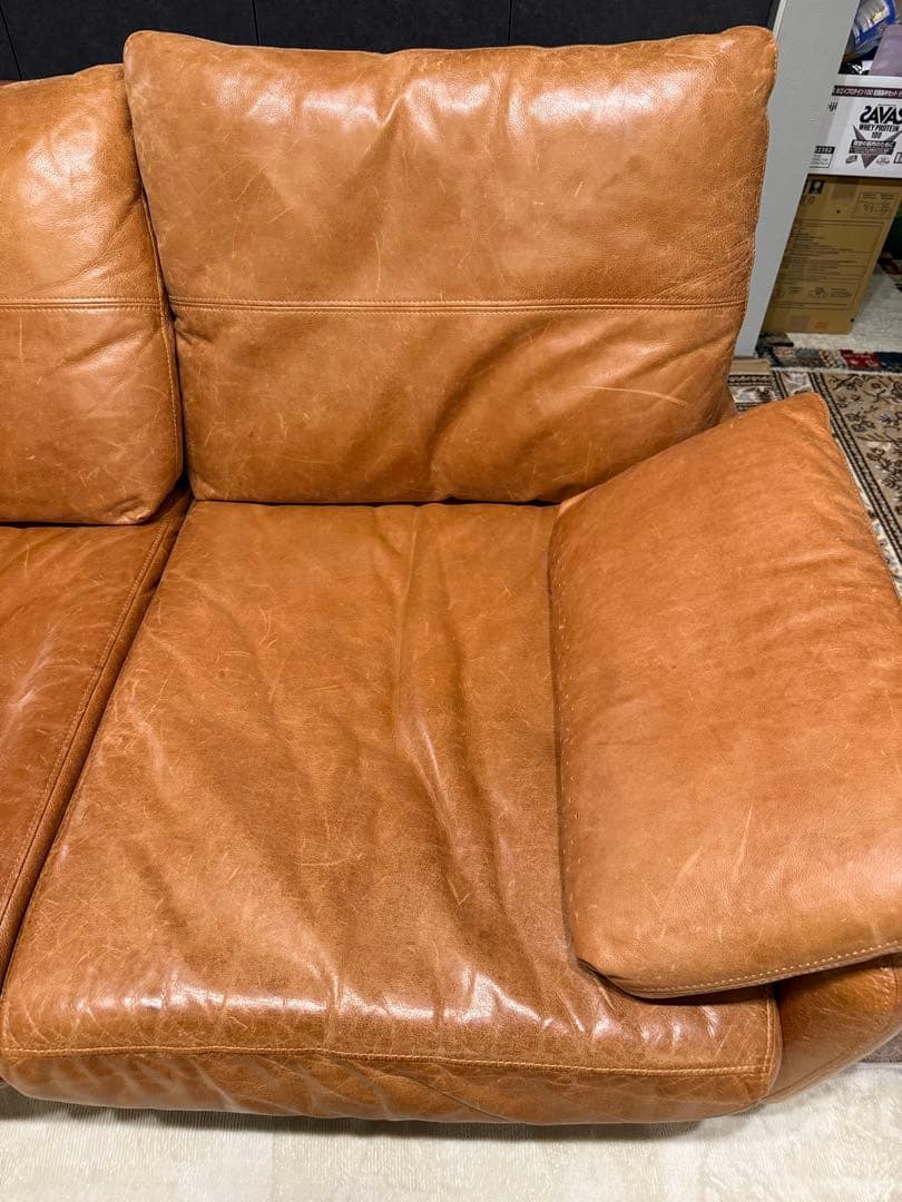 unico vint レザー　ソファ　革　ウニコ