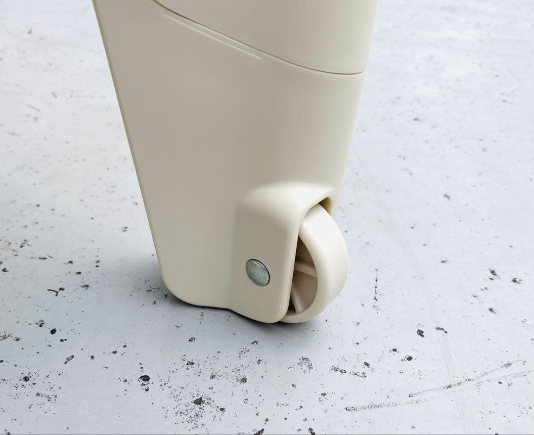 アップリカ ベビーベッド／ココネル エアープラス/シュークリーム