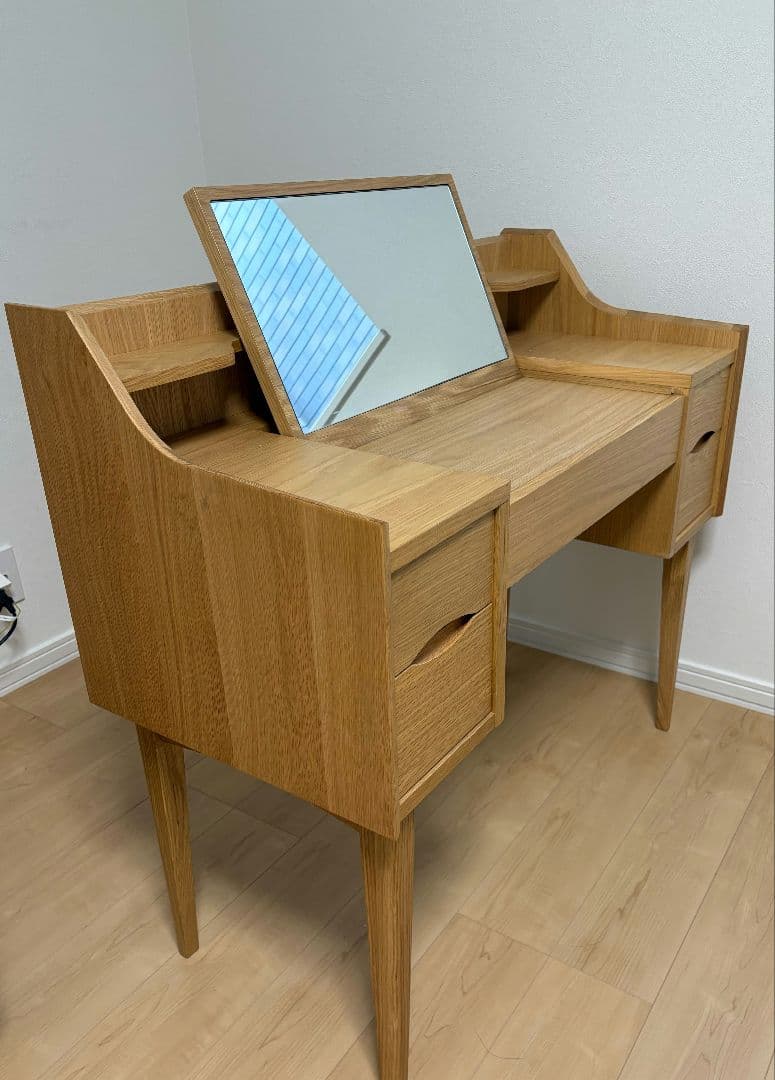 ウニコ SIGNE シグネ オーク材 ドレッサー 北欧スタイル 鏡台