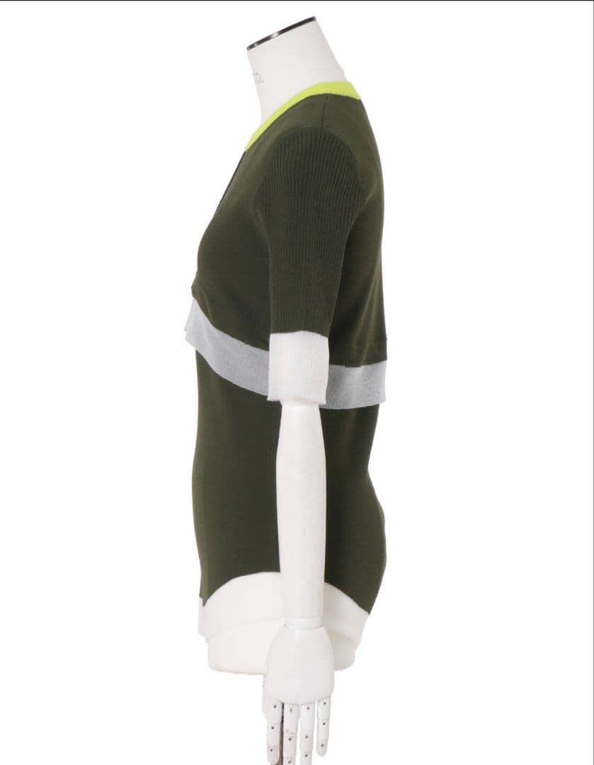 UN3D.❤️COLOR BLOCK SHEER TOP