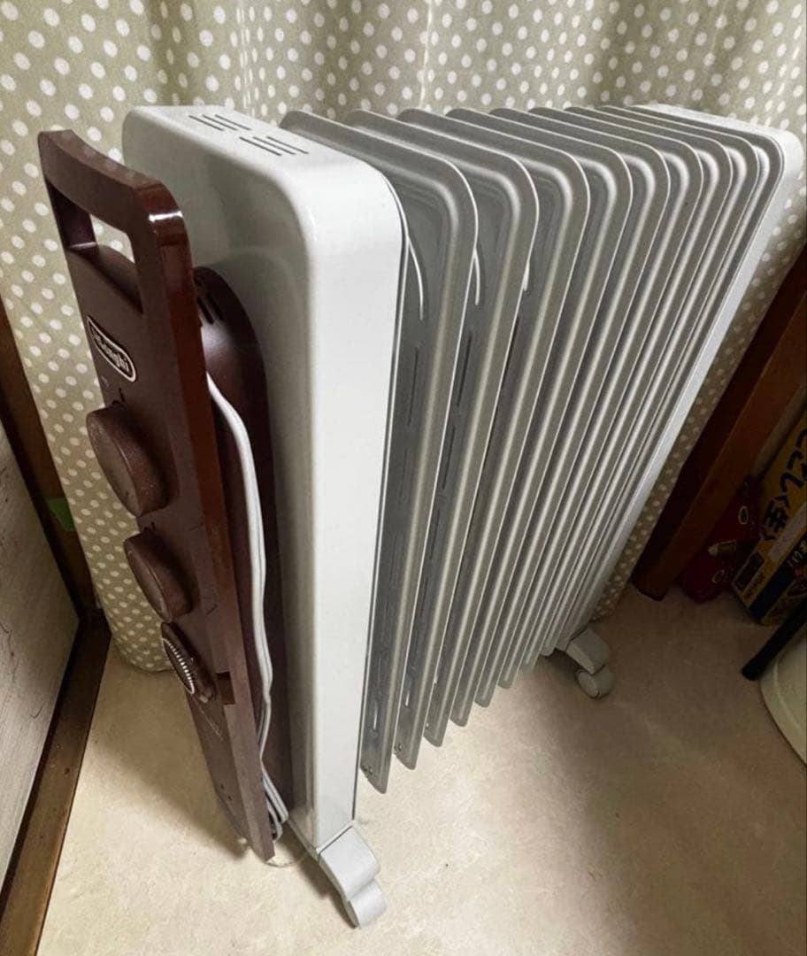 デロンギ　オイルヒーター　RHJ21F1015-BR