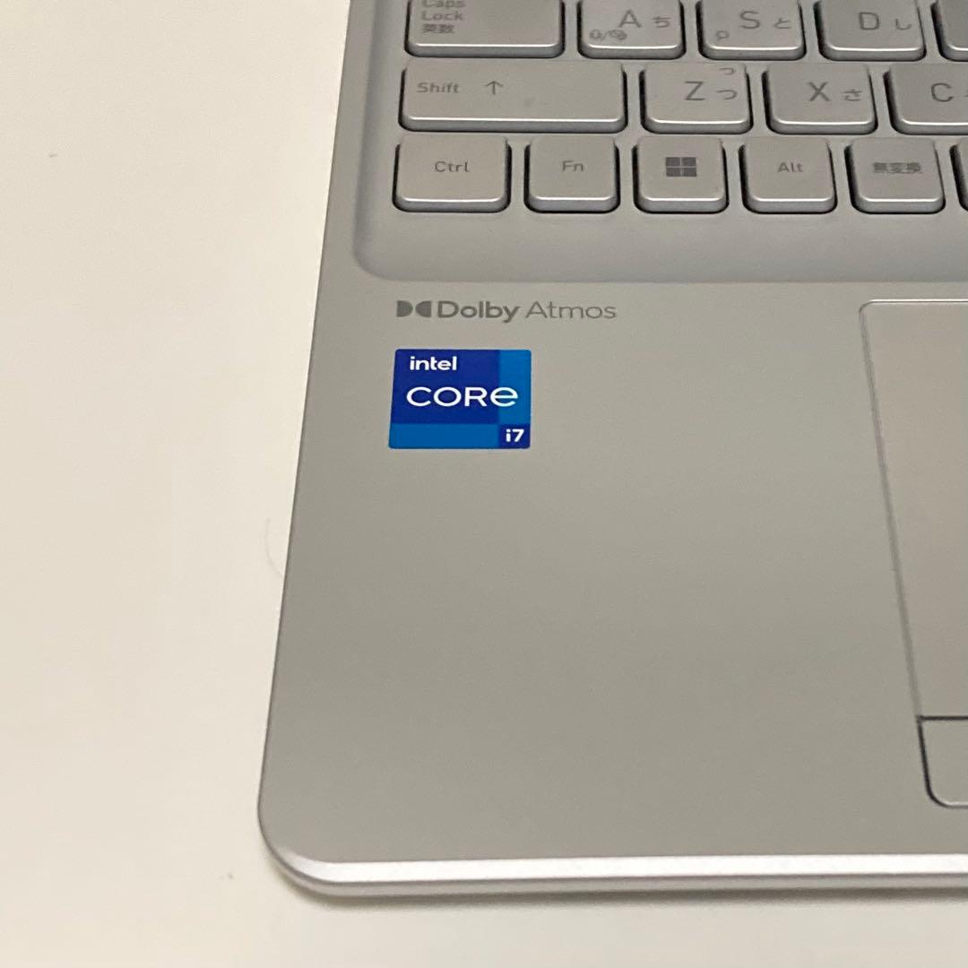 【美品】dynabook ノートパソコン マウス & パッド 付き ノートPC