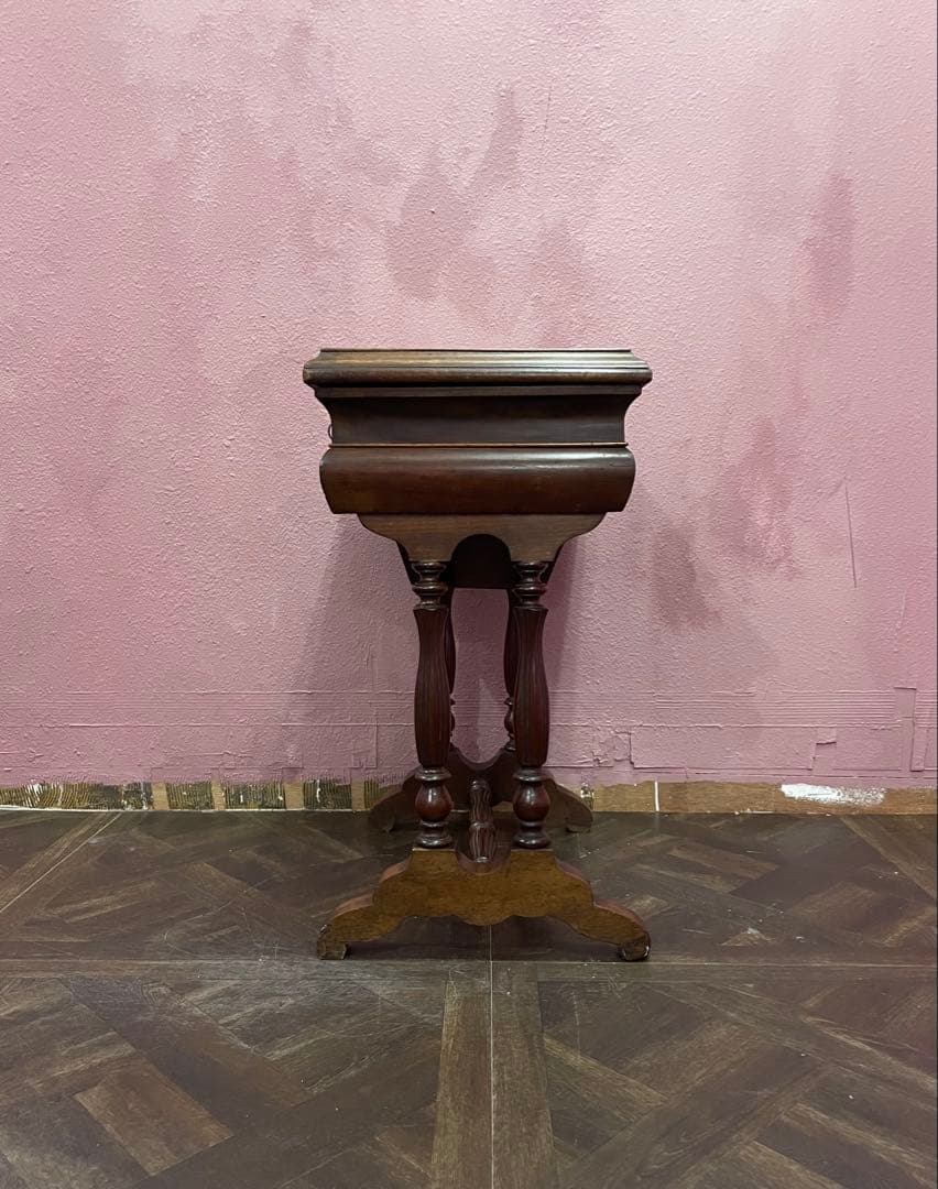 早い者勝ち価格　アンティーク　ドレッサー　ジュエリーケース　サイドテーブル　希少