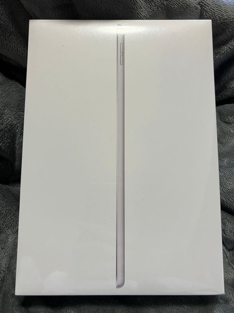 新品　iPad(第9世代)Wi-Fi　64GB シルバー