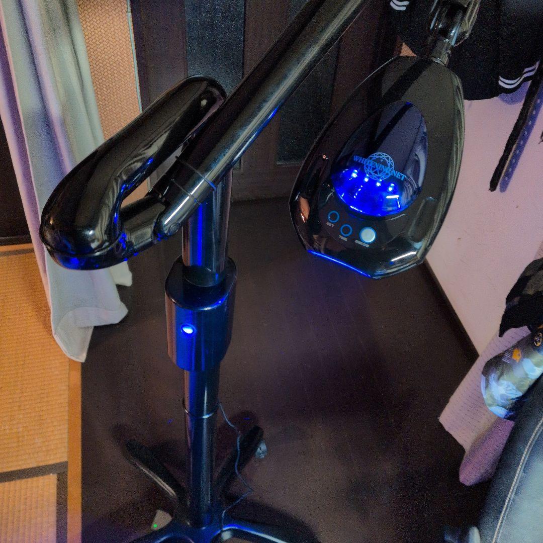 最新　ホワイトニング 美品✨　ブラック　ホワイトニングマシーン