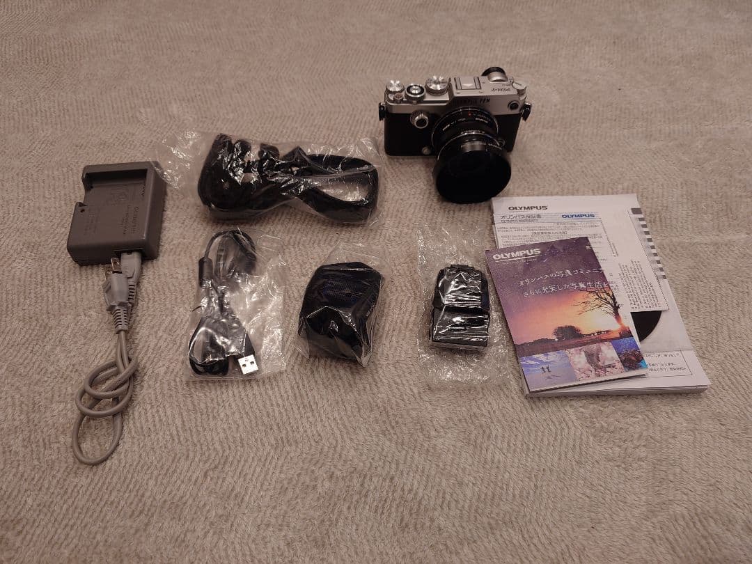 g*y様 OLYMPUS PEN-F 本体、レンズセット