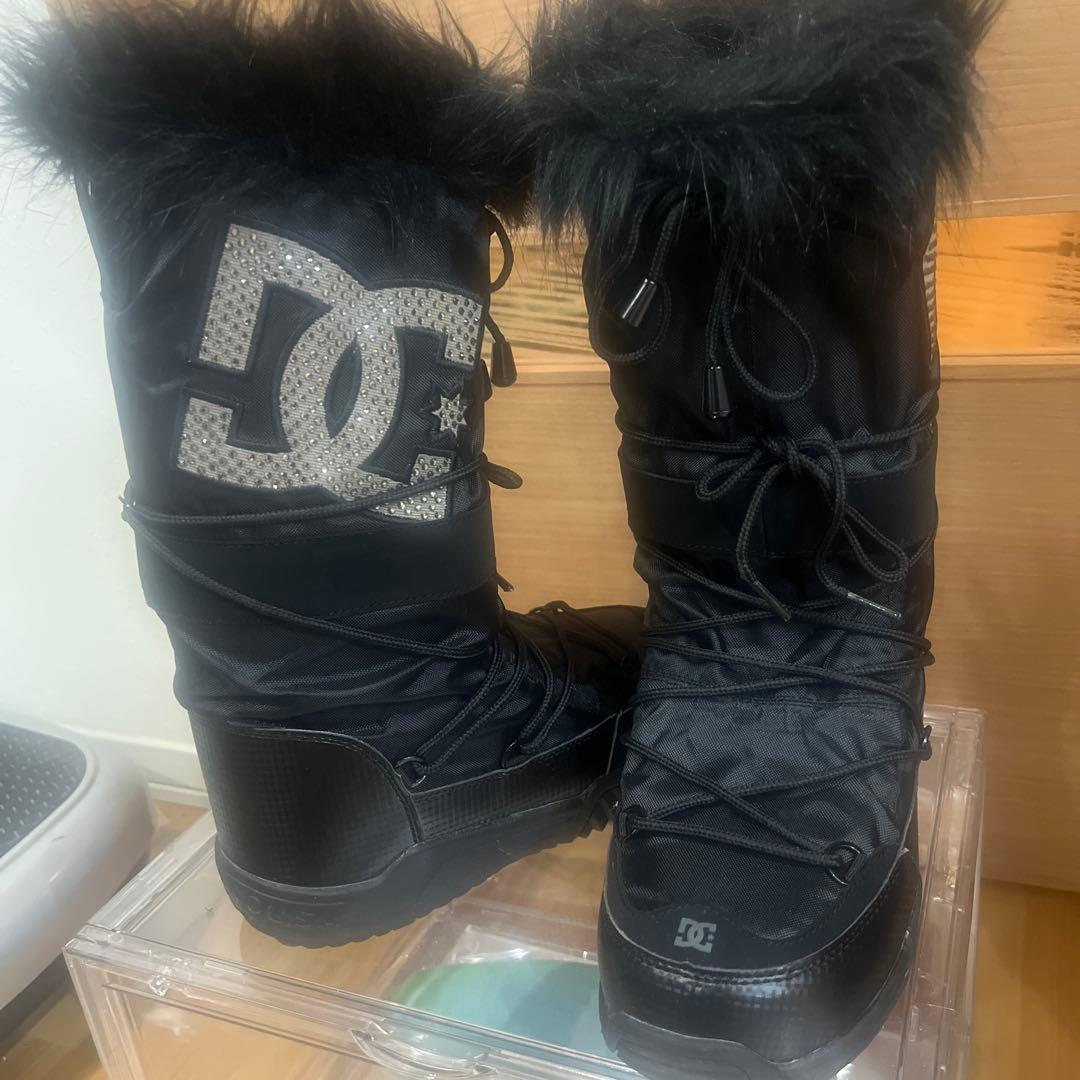 DC Womens Chalet 20 ブーツ 7 (USA)