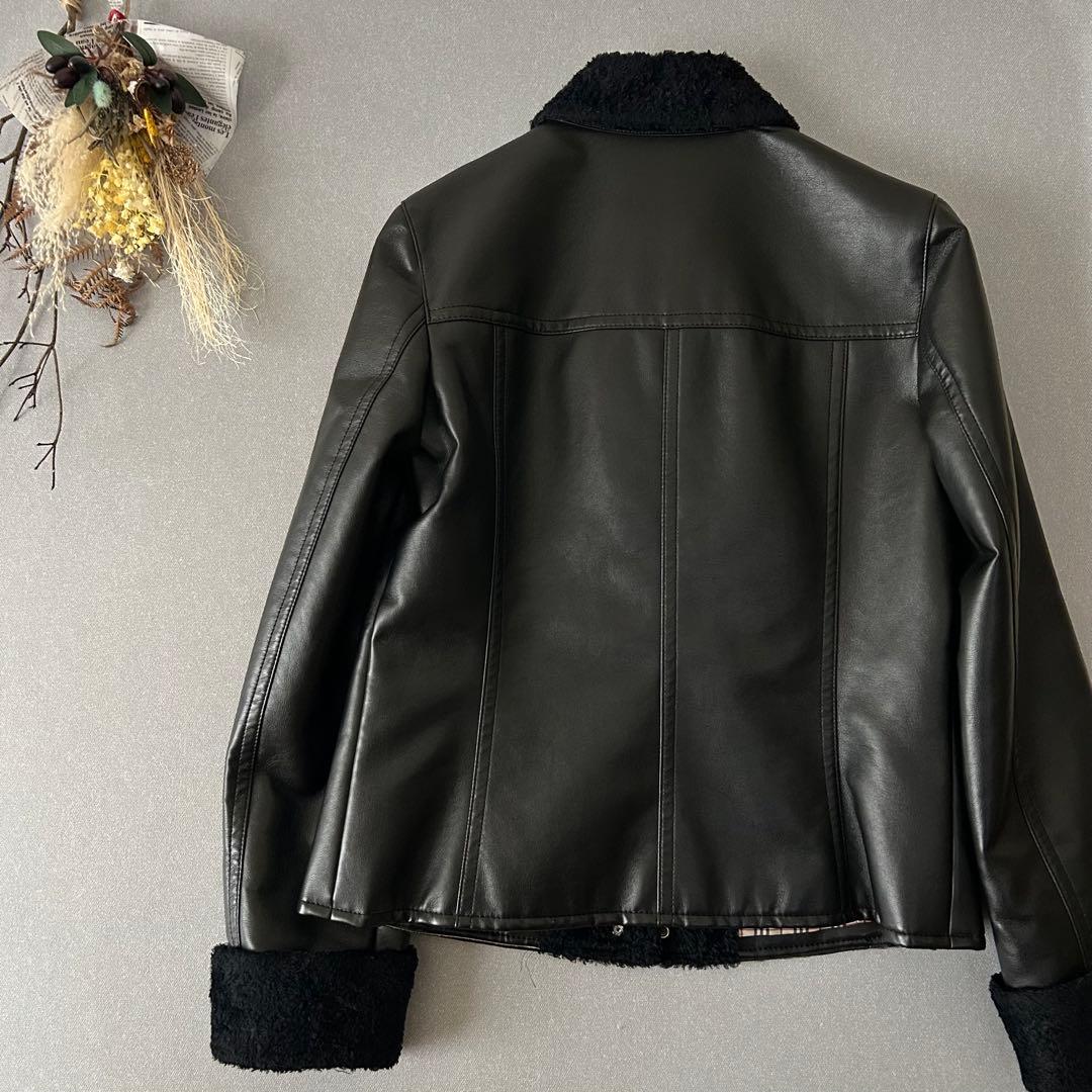 バーバリーブルーレーベル✿ボアジャケット 合成皮革 裏地ノバチェック 38 黒