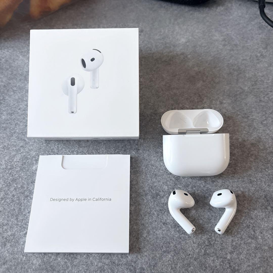 【美品】Apple AirPods 4 アクティブノイズ キャンセリング搭載
