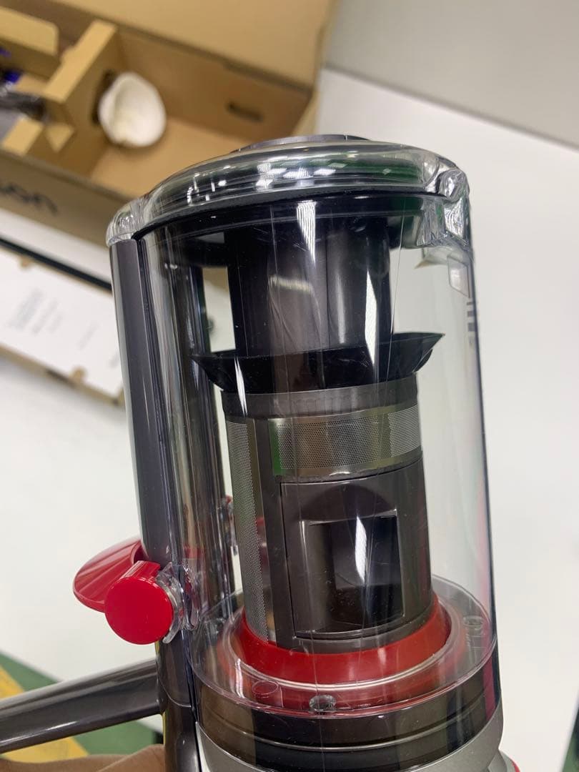 アウトレット品　Dyson SV18 FF OR2 ハンディクリーナー 軽量