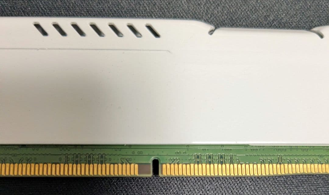 HyperX FURY DDR5メモリー ホワイト 16GB ジャンク