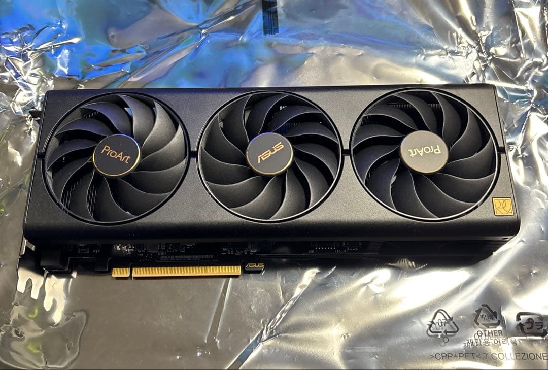 グラフィックボード・グラボ・ビデオカード ASUS ProArt GeForce RTX4080Super