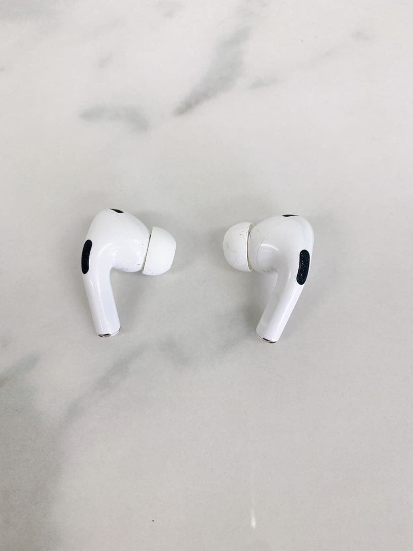 ＊AirPodsPro 第二世代（USB-C）A3047 3048右耳 左耳2個