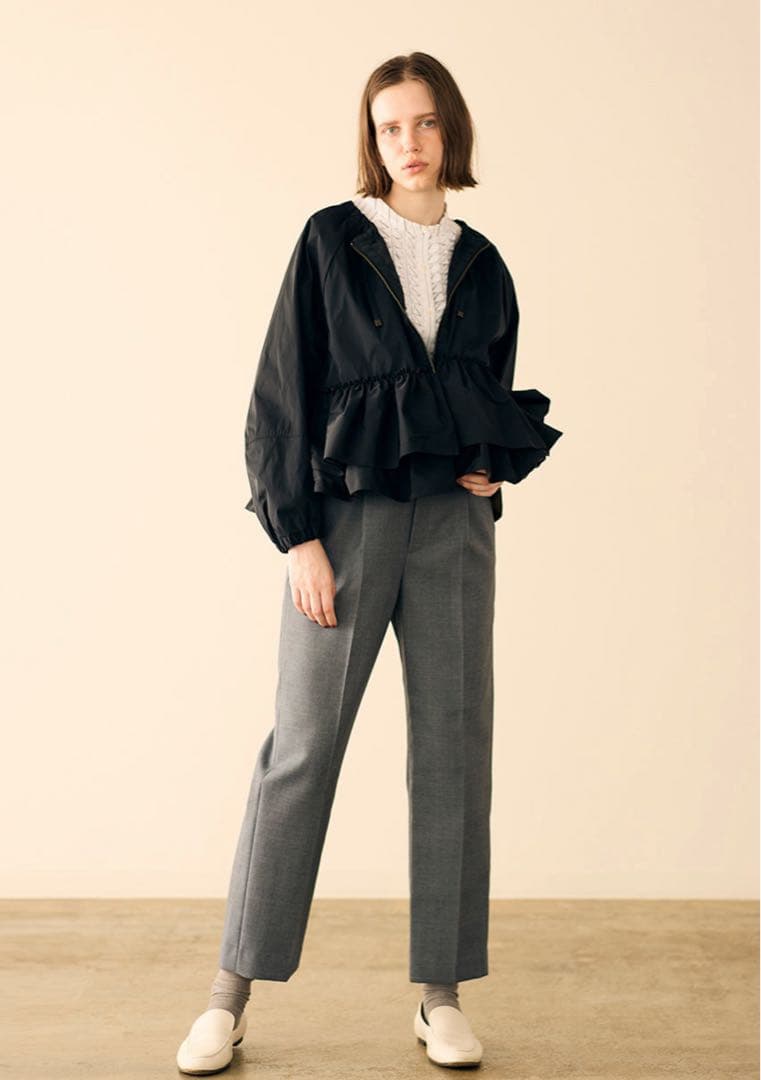 マリリンムーン スパイラルタフタラッフルブルゾン