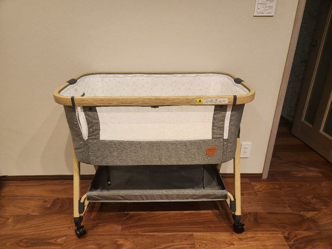 maydolly ベビーベッド キャスター付き