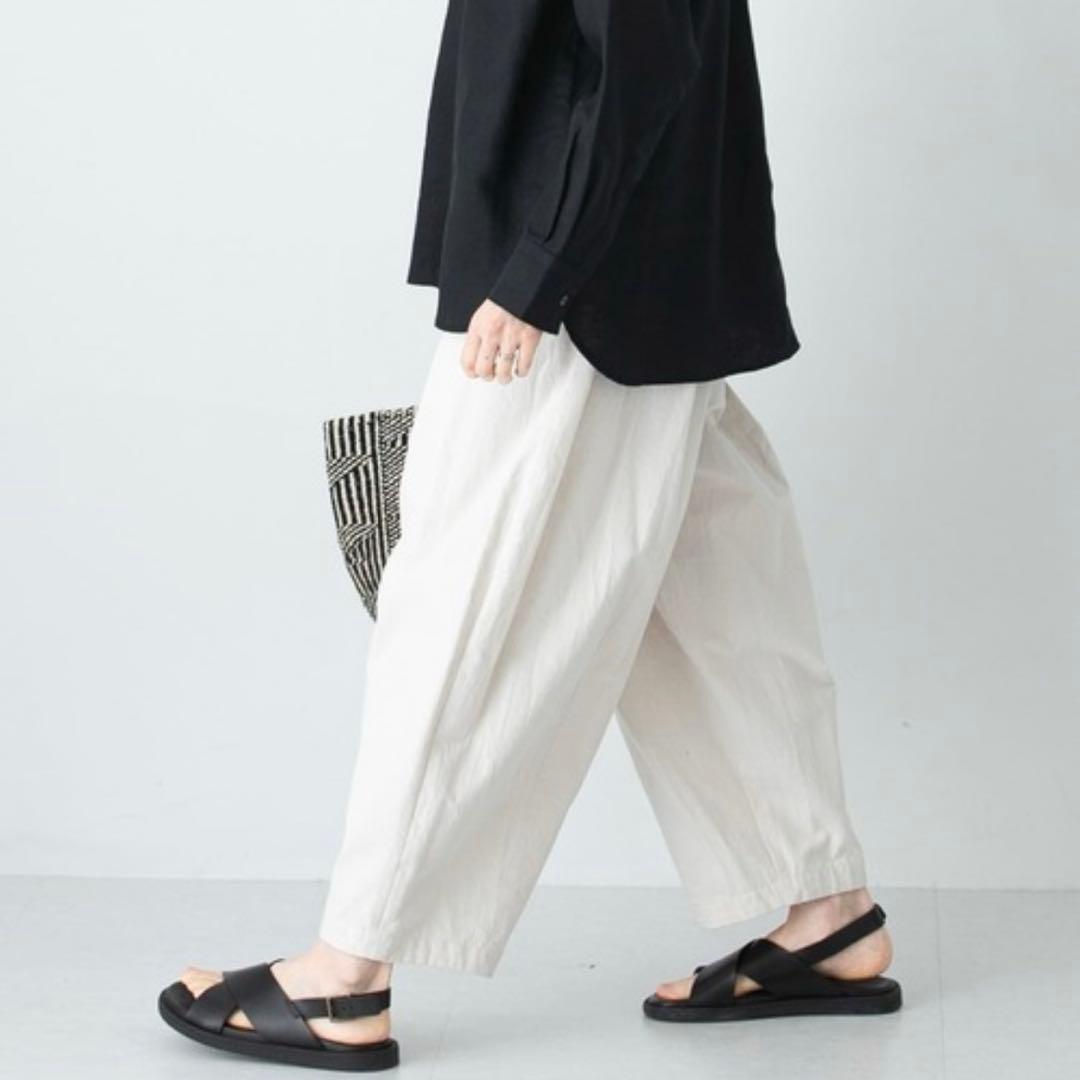 かぐれ　コットンボリュームパンツ　ホワイト　アーバンリサーチ　ゆったり　ワイド