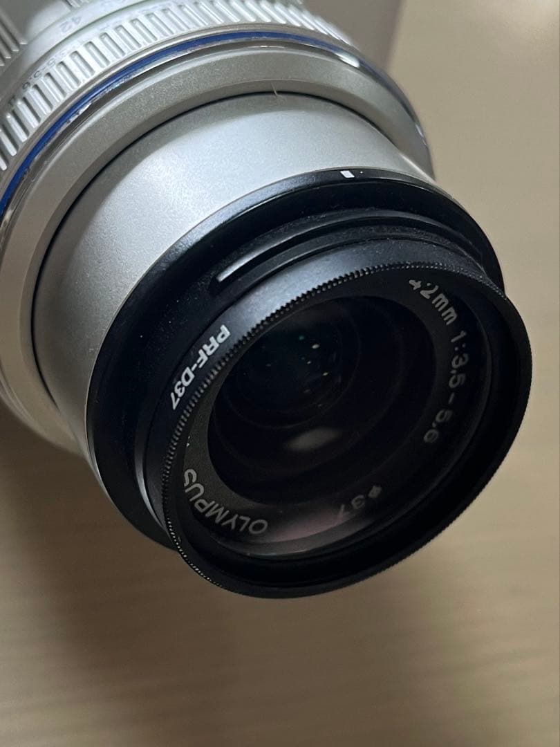 オリンパス OLYMPUS pen E-PL2 / レンズキット