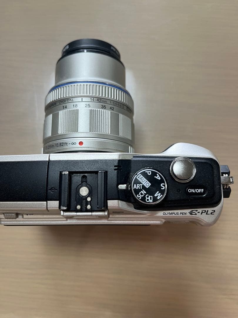オリンパス OLYMPUS pen E-PL2 / レンズキット