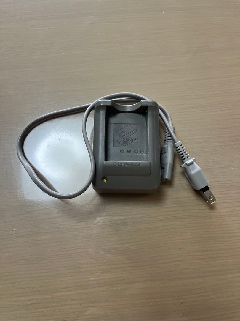 オリンパス OLYMPUS pen E-PL2 / レンズキット