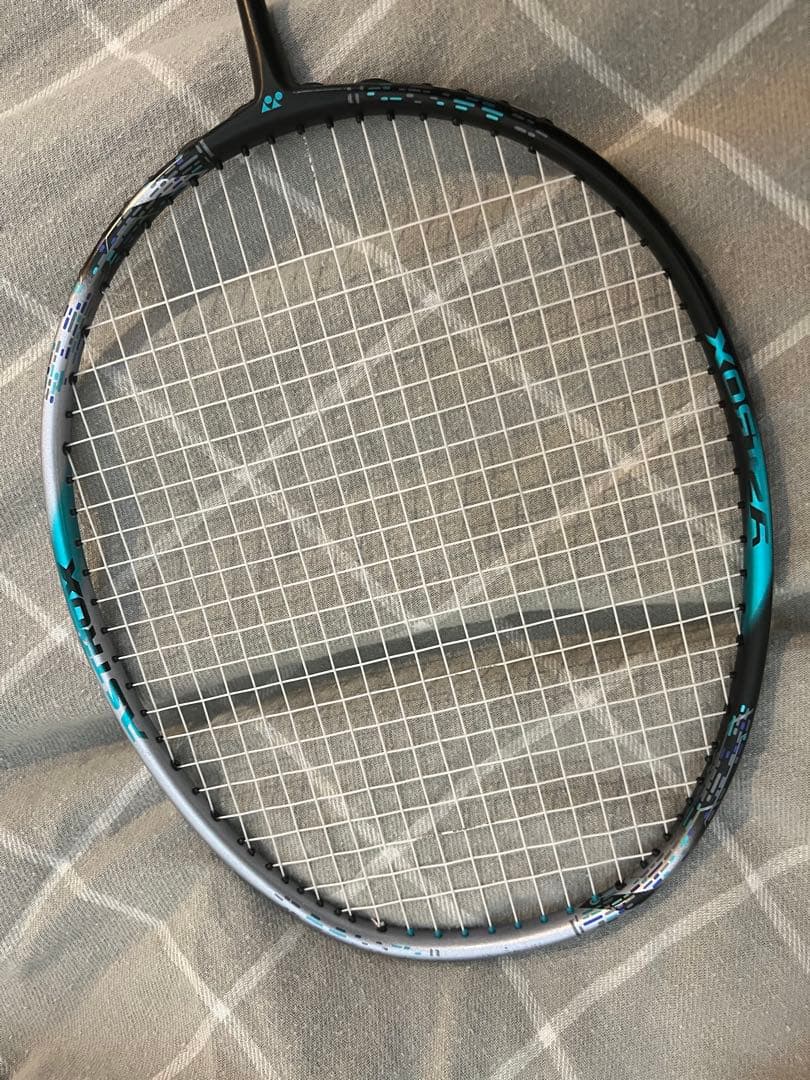 アストロクス88Dプロpro 4UG5 ヨネックス　YONEX