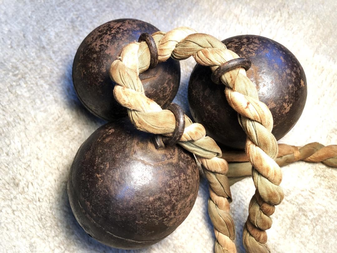 【 大型鉄鈴/馬鈴 】　３連　室町時代　約10～11ｃｍ