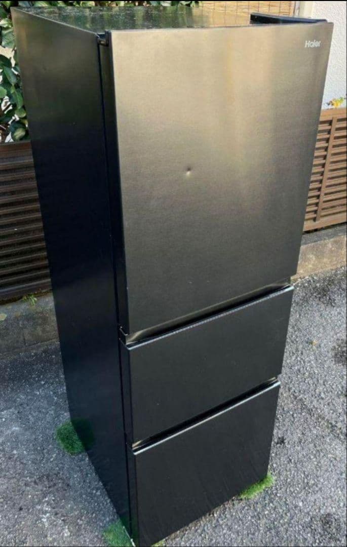 ハイアール大型3ドア冷凍冷蔵庫　286L 自動霜取り機能付き　2022年製