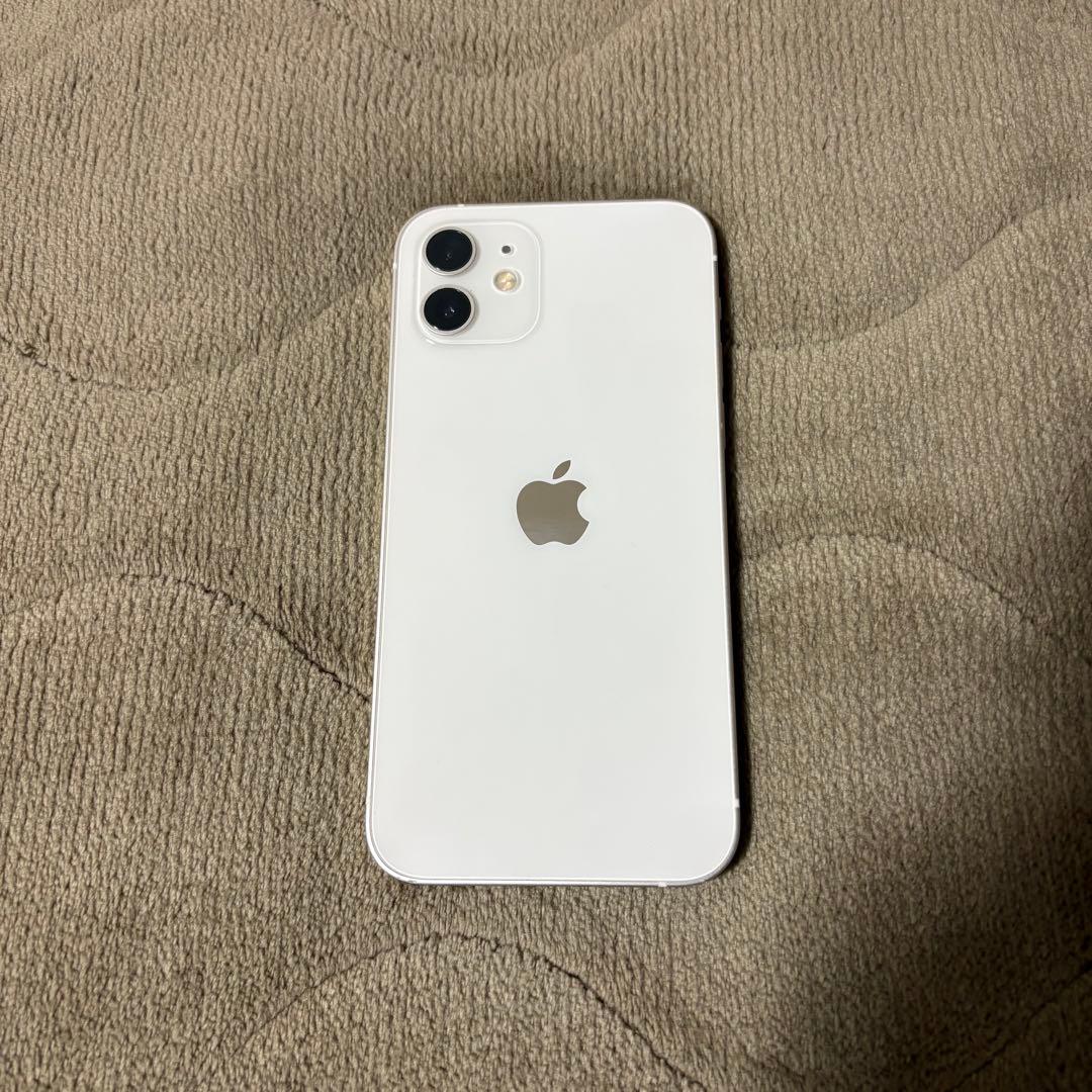 な*お様 iPhone12 本体　64GB