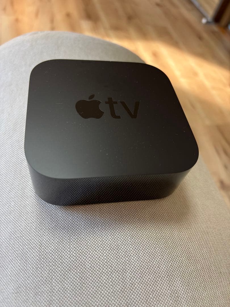 Apple TV 32GB 1080p リモコン付き