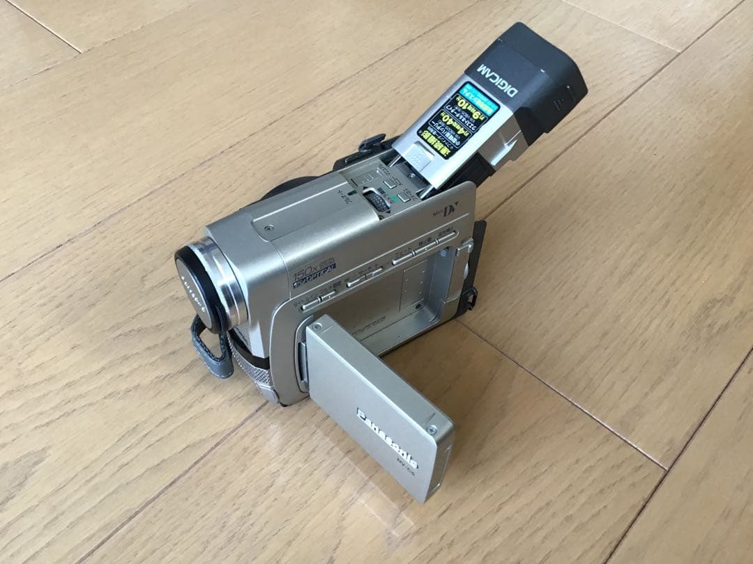 Panasonic ビデオカメラ　NVーC5
