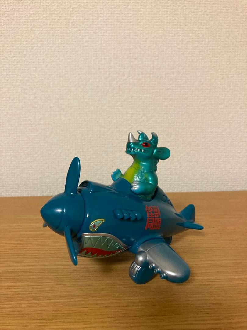 キャラクティックス　ゴルゴンプレーン　インディーズソフビ