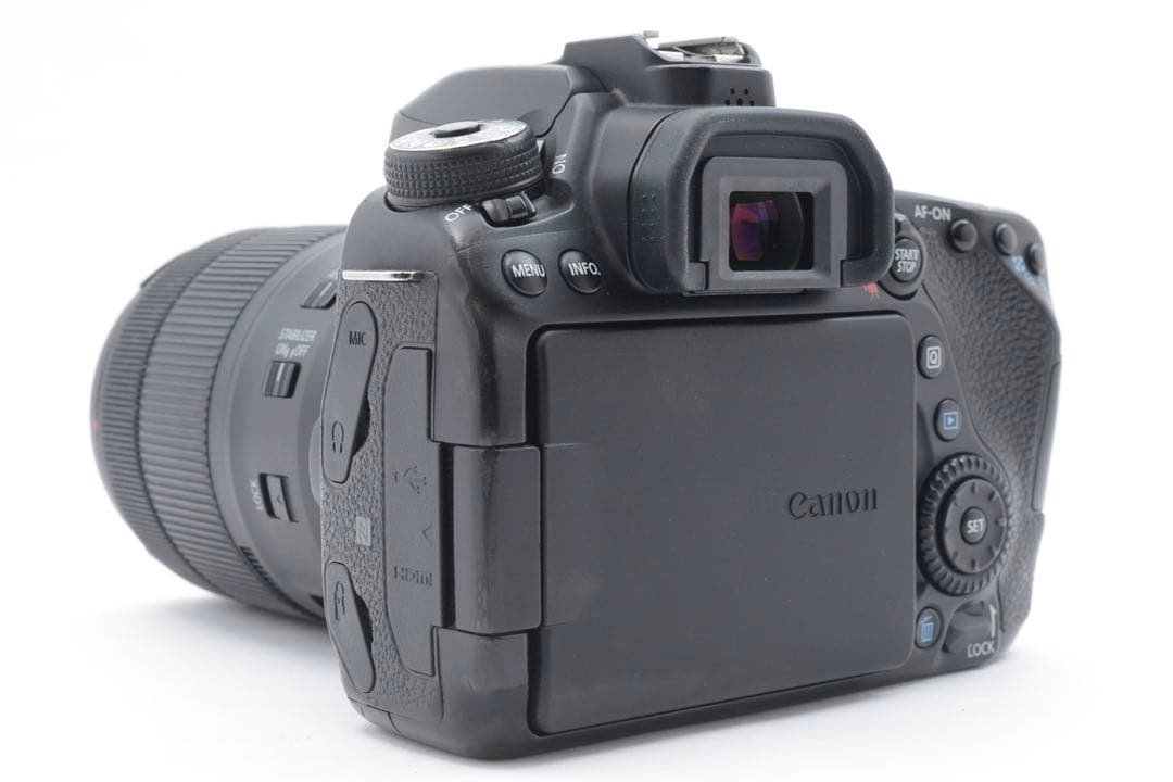 EOS 80D/Canon EF-S18-135㎜F3.5-5.6 IS USM