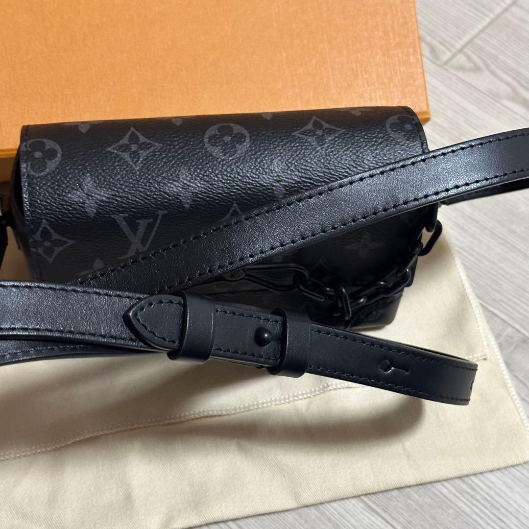 LOUIS VUITTON モノグラム エクリプス ショルダーバッグ