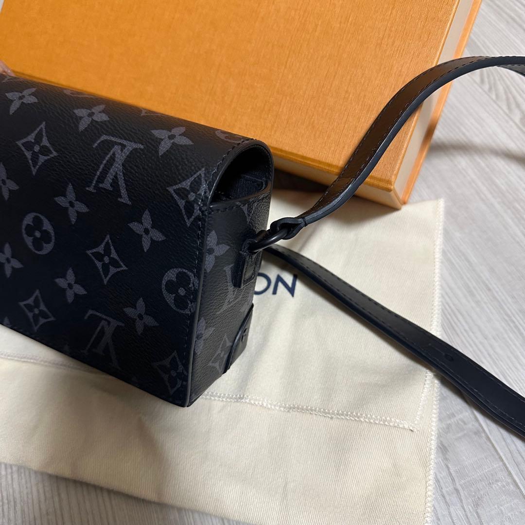 LOUIS VUITTON モノグラム エクリプス ショルダーバッグ