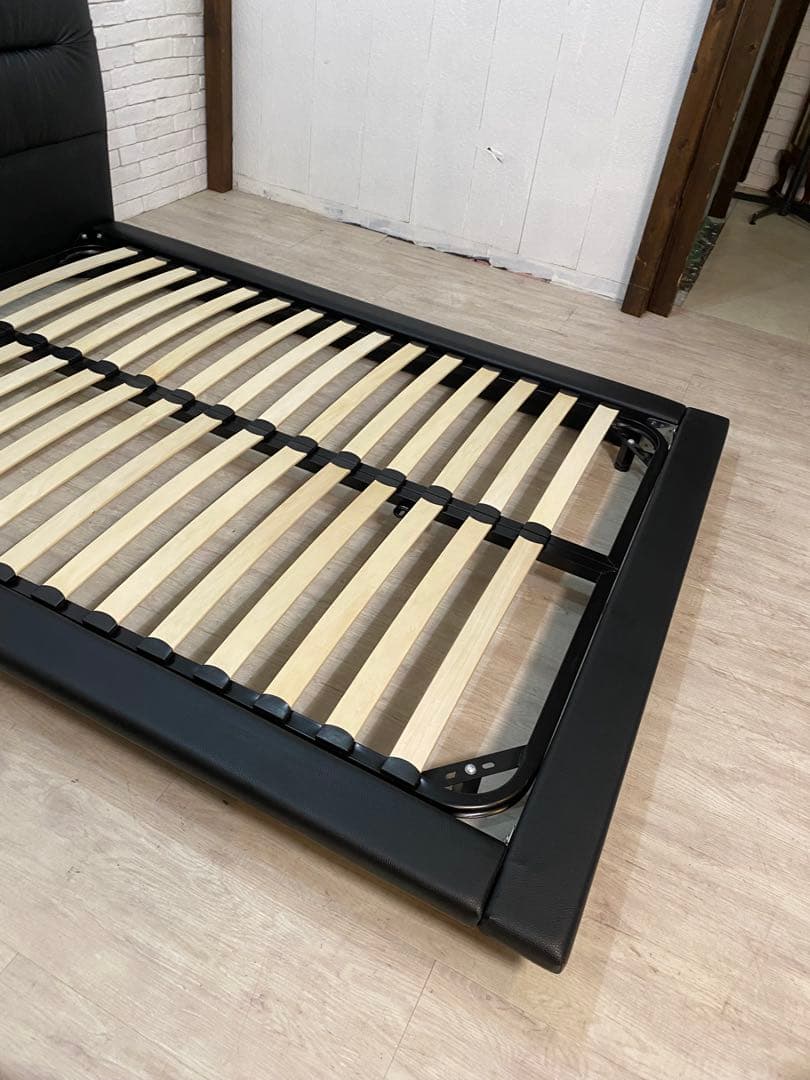 【東京都内23区配送無料】美品　ニトリ　ダブルベット　床置き　ブラック　フレーム
